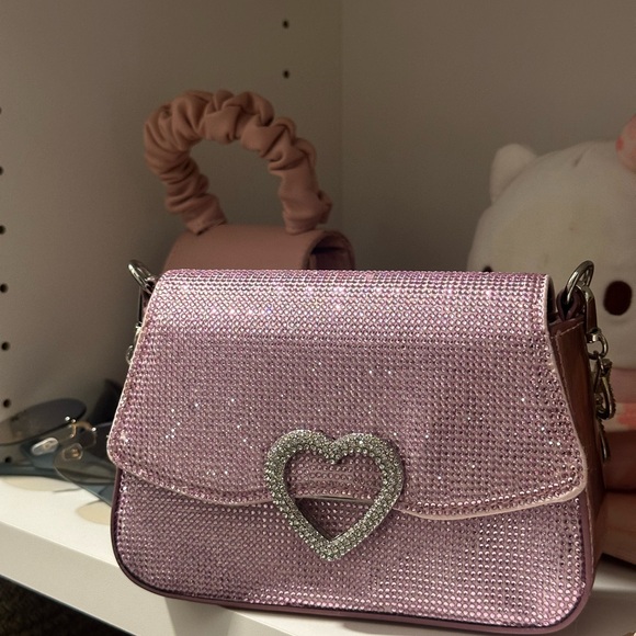 Aldo x Barbie Pink Sequin Heart-Detail Shoulder Bag - Picture 3 of 5